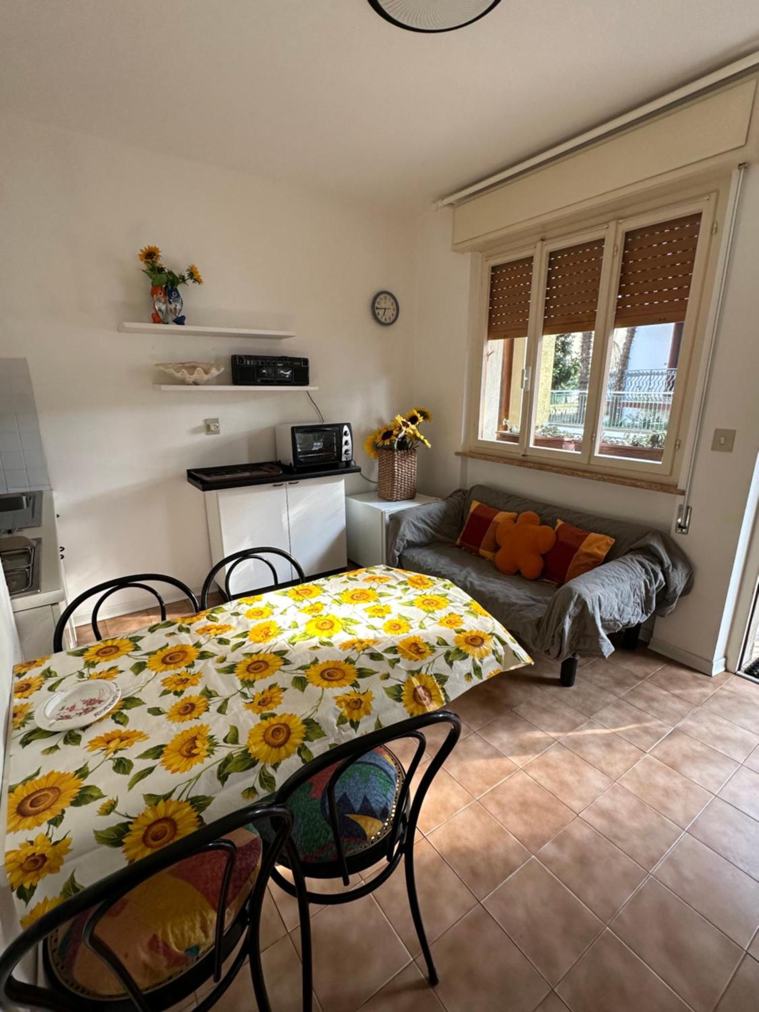 Verdi Apartment Lignano Sabbiadoro Exterior photo
